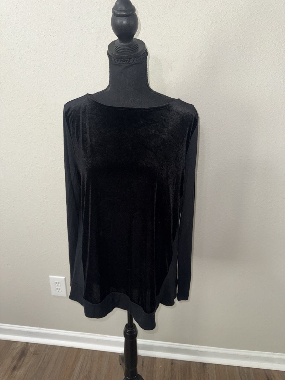 J. Jill Wearever Black Velvet Whimsigoth Tunic Top Blouse Medium M Boat Neck